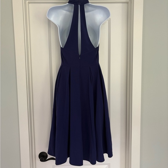 NWOT Halston Heritage Fit & Flare Halter Cocktail Dress size 4 - Picture 6 of 8